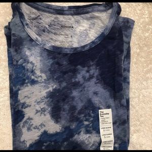 Women’s long sleeve shirt